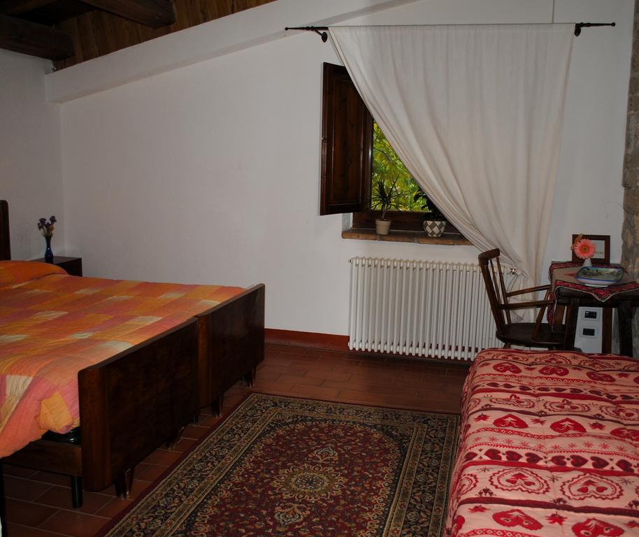 Locanda Sul Lago Santo Stefano Di Sessanio Δωμάτιο φωτογραφία