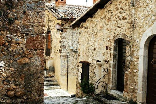 Locanda Sul Lago Santo Stefano Di Sessanio Εξωτερικό φωτογραφία